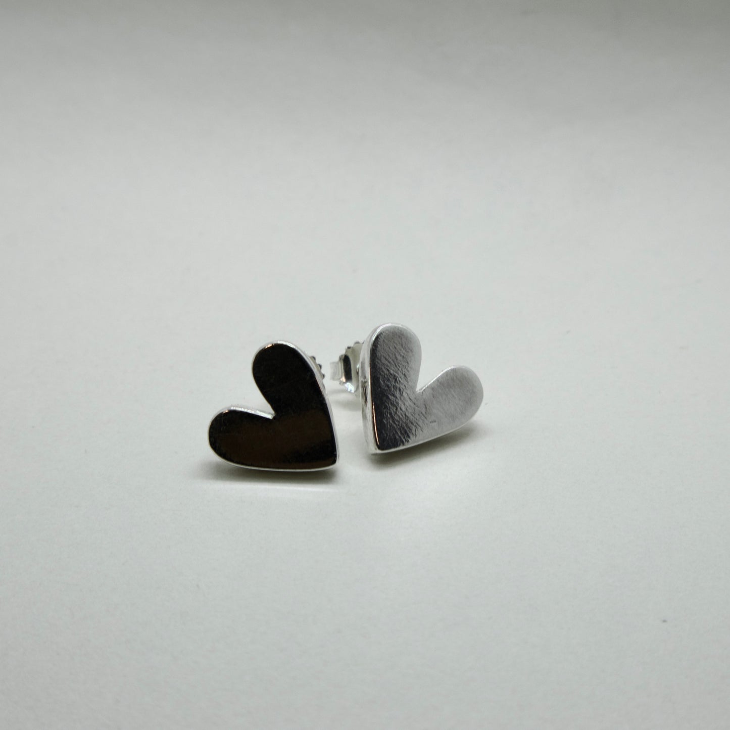 Aros corazón con volumen